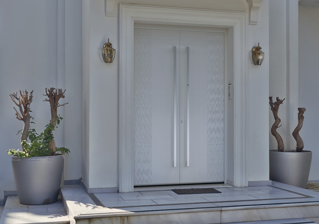 Pirnar white front door